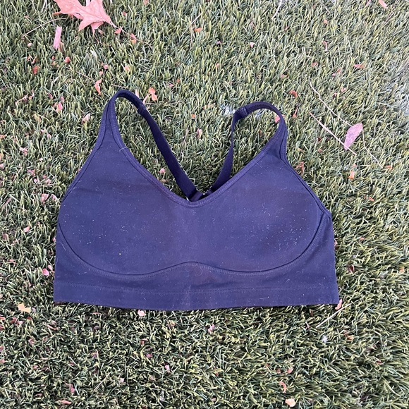 Lucy racerback sports bra - Picture 2 of 4